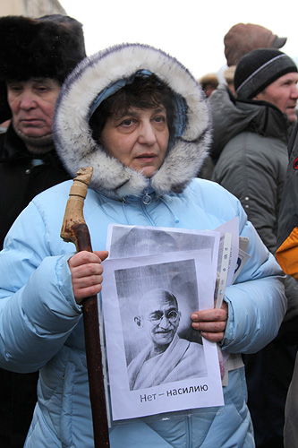 Ольга Ивановна, буддист: пришла на митинг, чтобы не было насилия, чтобы не было революции и интервенции