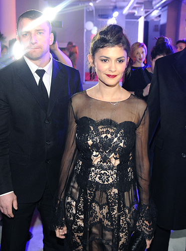 Французская актриса Одри Тоту перед церемонией награждения Prix d’Exellence de la Beaute.