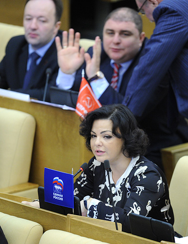 Член Общественной палаты РФ, президент Национального агентства малоэтажного и коттеджного строительства Елена Николаева на пленарном заседании Государственной думы РФ.