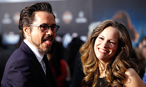 Роберт Дауни мл. с женой Сьюзен на премьере фильма "Мстители" в Голливуде.