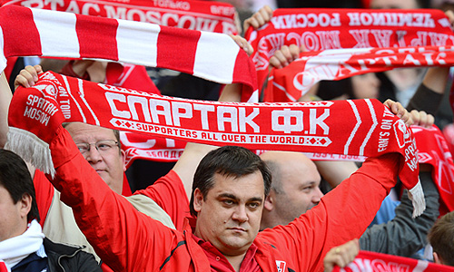 Болельщики "Спартака" на матче чемпионата России по футболу: "Спартак" (Москва) – "Анжи" (Махачкала).