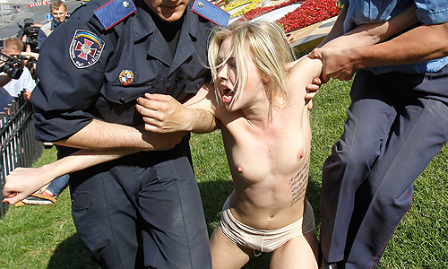 "FEMEN  -  -2012             -  ", -    FEMEN.