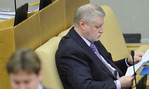 Лидер партии "Справедливая Россия" Сергей Миронов на пленарном заседании Госдумы РФ.