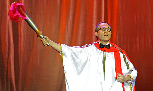 Ведущий Михаил Шац на церемонии вручения ежегодной премии "Серебряная калоша" в Центральном академическом театре Российской Армии.