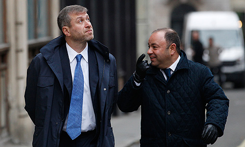 31 августа 2012г. Высокий суд Лондона отклонил иск российского предпринимателя Бориса Березовского против другого бизнесмена из РФ Романа Абрамовича на сумму почти $5 млрд, заявила судья баронесса Элизабет Глостер. 
На фото Роман Абрамович 16 ноября 2011г.