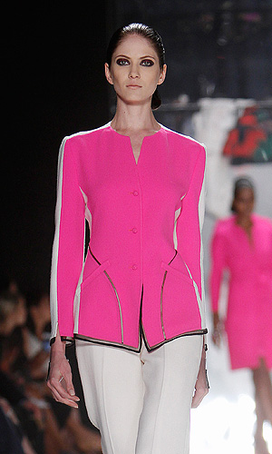 Показ коллекции Chado Ralph Rucci весна/лето 2013.