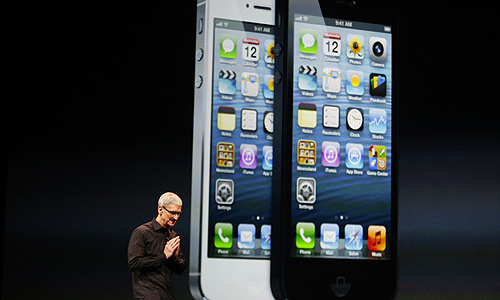   12     Apple     - iPhone 5.