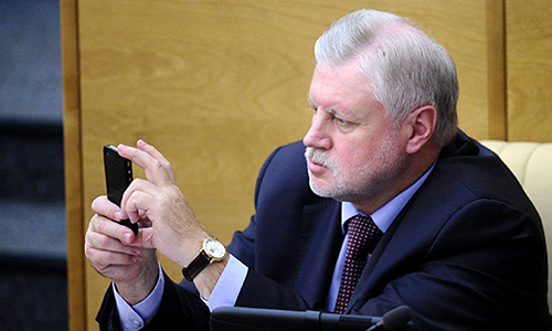 Лидер фракции "Справедливая Россия" Сергей Миронов на пленарном заседании Госдумы РФ.