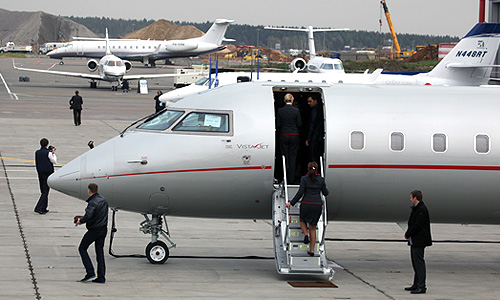  VistaJet hallenger 850      Jet Expo 2012      "-3".