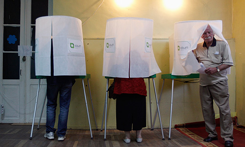 редставители иностранных наблюдательных миссий положительно оценили организацию прошедших 1 октября парламентских выборов в Грузии, сообщили во вторник местные СМИ.