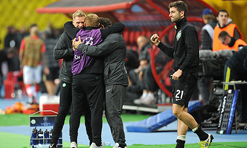 Игрок "Селтика" Чарльз Малгрю (справа) по окончании матча группового этапа Лиги чемпионов по футболу "Спартак" (Москва, Россия) - "Селтик" (Глазго, Шотландия) - 2:3.