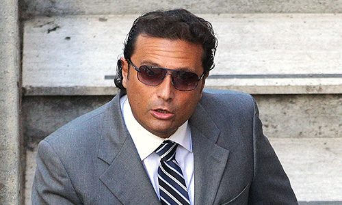 Слушания по громкому делу о крушении круизного лайнера Costa Concordia прошли в итальянском Гроссето. Главный подозревавемый, бывший капитан судна, Франческо Скеттино принес свои извинения пострадавшим и семьям погибших.