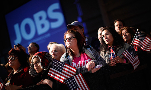 К выборам-2012 в "не определившихся" штатах исход голосования до сих пор не ясен: оба кандидата имеют примерно одинаковые шансы на победу. Исход выборов, таким образом, будет решаться менее чем одной третью американцев, проживающих в этих штатах, а не всем населением страны. И к результатам голосования именно в этих штатах и будет приковано главное внимание.