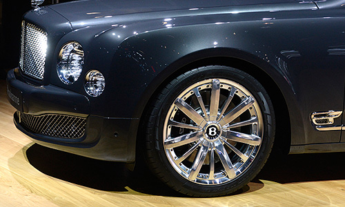 Bentley Mulsanne.