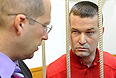 Помощник депутата Госдумы РФ, оппозиционер Леонид Развозжаев перед рассмотрением ходатайства о продлении срока ареста в Басманном суде.