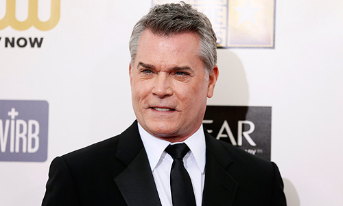 Актер Рэй Лиотта.