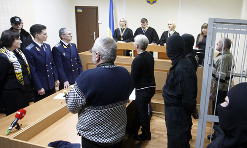 Оглашение приговора А.Пукачу, обвиняемому в убийстве журналиста Г.Гонгадзе.