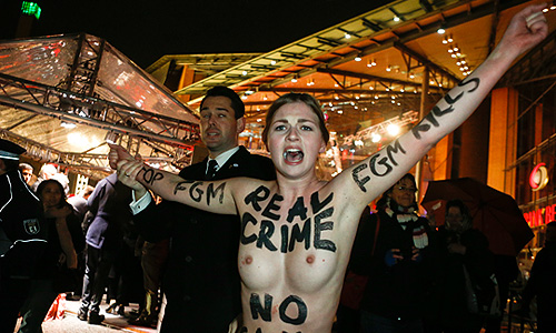  FEMEN        .