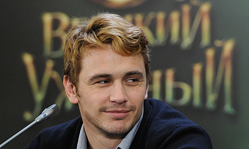 Актер Джеймс Франко во время пресс-конференции, посвященной премьере фильма.