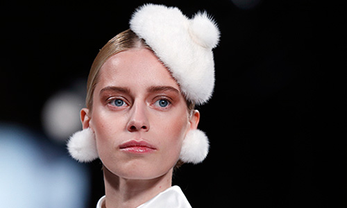 Показ коллекции осень-зима 2013  Valentin Yudashkin.