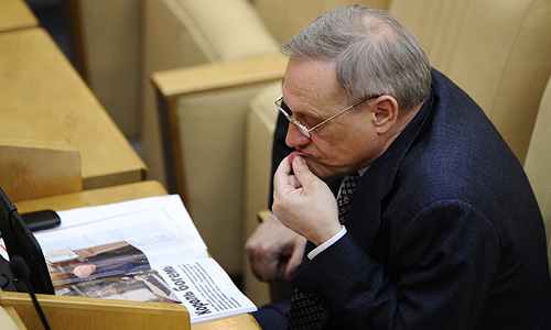 На пленарном заседании Госдумы РФ.