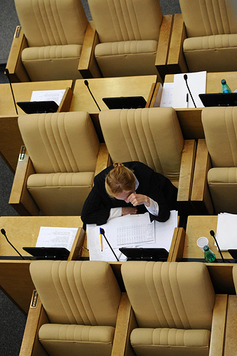 На пленарном заседании Госдумы РФ.