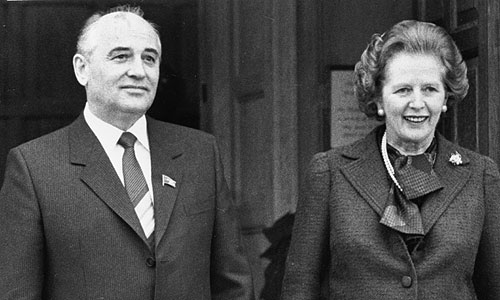 Михаил Горбачев и Маргарет Тэтчер в декабре 1984г.