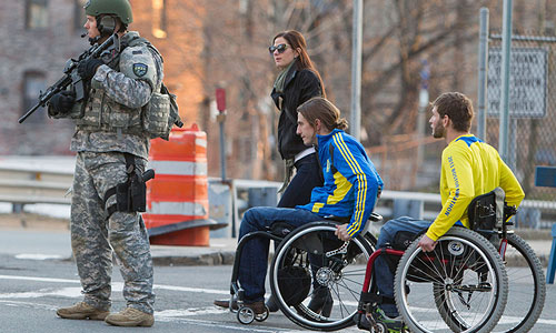 Как передает New York Times, ссылаясь на источник в правительстве, ни бостонская полиция, ни ФБР ничего не знали об угрозе взрыва.