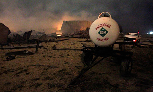 Взрывная волна ощущалась на расстоянии примерно 25 км от Веста. "Было такое ощущение, что взорвалась атомная бомба. Огромное облако в виде гриба.