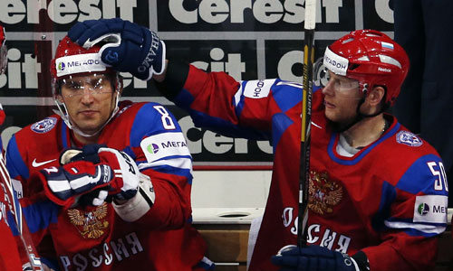 Встреча завершилась со счетом 3:8 (1:2, 0:2, 2:4). В составе российской команды шайбы забросили Александр Свитов, Александр Овечкин и Александр Пережогин.