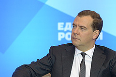 Медведев надеется на победу "единороссов"