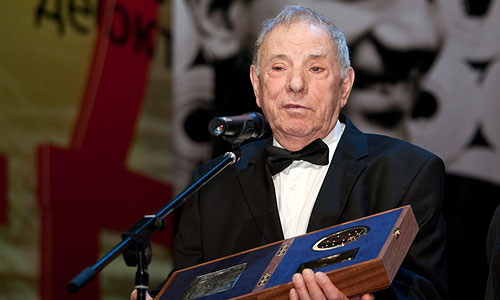 Знаменитый советский и российский кинорежиссер Петр Тодоровский ушел из жизни в возрасте 87 лет.