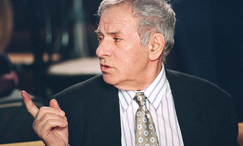 Знаменитый советский и российский кинорежиссер Петр Тодоровский ушел из жизни в возрасте 87 лет.