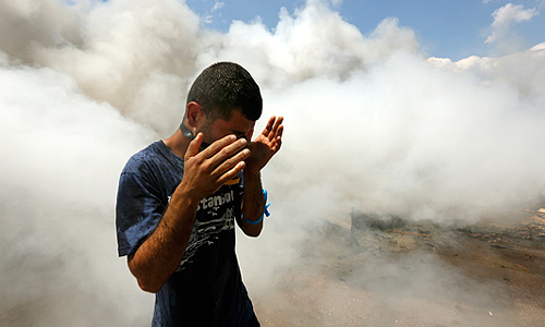 В Турции пятый день продолжаются столкновения полиции с демонстрантами, которые выступают уже за отставку премьер страны Тайипа Эрдогана. Число жертв растет.