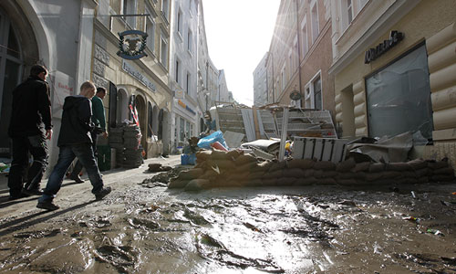 Последствия наводнения в Европе.