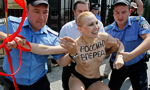   FEMEN.