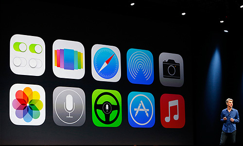 Новая версия системы была показана на организованной Apple в Сан-Франциско конференции WWDC. Седьмая версия мобильной системы получила новый "плоский" дизайн. В ней также впервые появилась полноценная многозадачность. Интерфейс и штатные программы iOS 7 были значительно переработаны. В частности, у пользователей теперь будет возможность слушать бесплатное интернет-радио iTunes Radio.