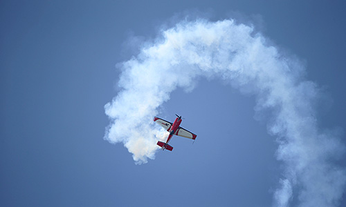 Extra 330SC.
