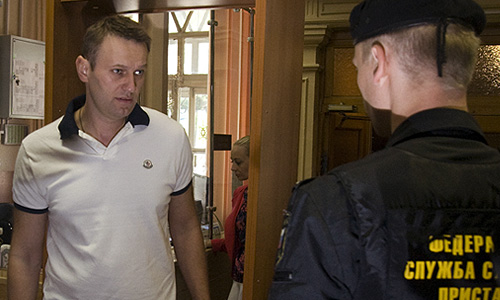 Оппозиционер Алексей Навальный на заседании Ленинского районного суда города Кирова по делу о хищении имущества "Кировлеса".