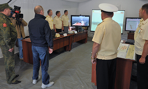 Владимир Путин посетил остров Гогланд в Финском заливе.