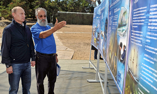 Владимир Путин посетил остров Гогланд в Финском заливе.