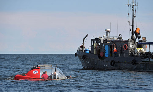 Владимир Путин посетил остров Гогланд в Финском заливе.