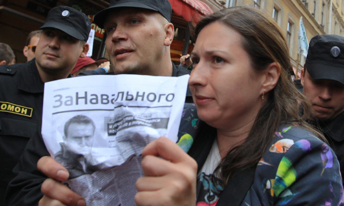 Народный сход в поддержку Алексея Навального в Санкт-Петербурге.