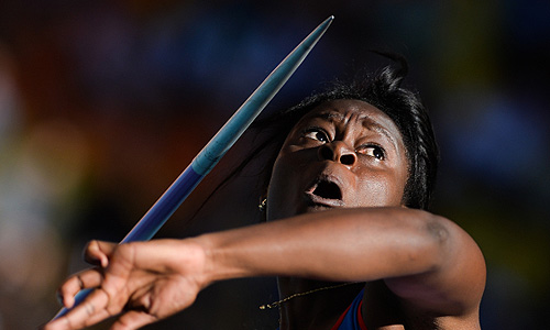 Колумбийка Флор Руис в квалификационных соревнованиях по метанию копья среди женщин на чемпионате мира по легкой атлетике в Москве.