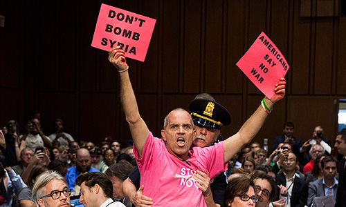 Акция протеста в сенате США.