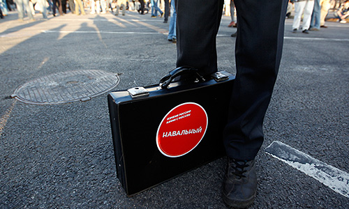 Стикер в поддержку Алексея Навального.
