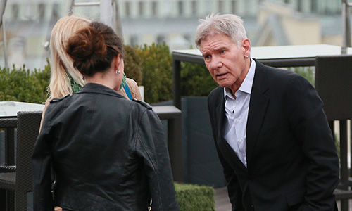 Американский актер Харрисон Форд во время фотоколла в отеле "Ритц-Карлтон" в Москве.