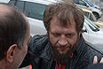 Боец смешанного стиля Александр Емельяненко, подозреваемый в избиении мужчины в кафе, у здания ОВД Даниловского района Москвы.