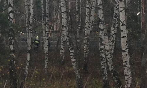 В московском районе Жулебино упал военный вертолет. В больницу госпитализированы два пилота. Данные о пострадавших не земле уточняются. После крушения произошло два взрыва и возник пожар на площади 20 кв. метров.
