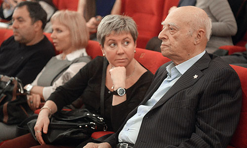 Актер Владимир Этуш на премьере фильма "Три мушкетера" режиссера Сергея Жигунова в кинотеатре "Октябрь".